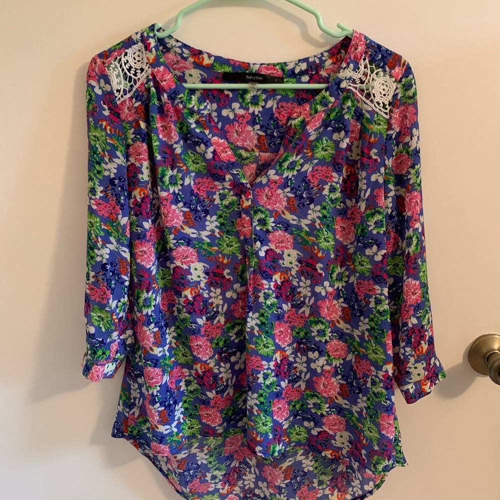 Floral top